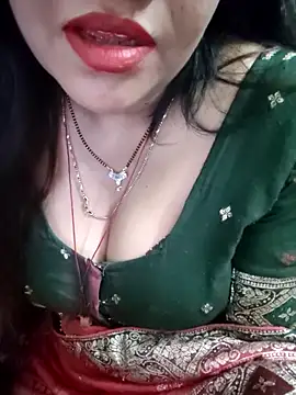 Snapshot of Mayuri77 chatting on May 26, 2026, 7:39 am Mayuri77 online show from May 26, 2026, 7:39 am