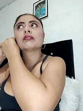 ElizabethWeil online show from November 24, 2025, 12:27 pm