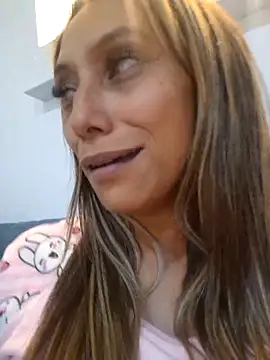 salome drasin online show from November 22, 2025, 4:33 am