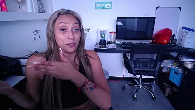 Snapshot of salome_drasin chatting on February 16, 2026, 4:49 pm salome drasin online show from February 16, 2026, 4:49 pm