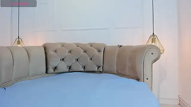 briannaduque online show from March 12, 2025, 12:36 pm