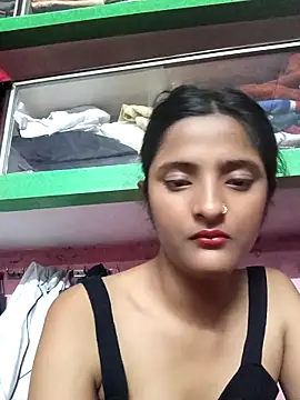 Snapshot of BabySlimmy10 chatting on April 19, 2026, 6:43 pm BabySlimmy10 online show from April 19, 2026, 6:43 pm