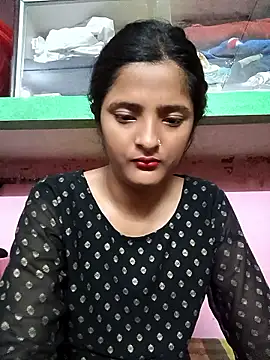 Snapshot of BabySlimmy10 chatting on April 28, 2026, 11:42 pm BabySlimmy10 online show from April 28, 2026, 11:42 pm
