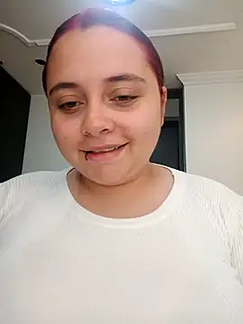 CURVY-HORNY online show from December 17, 2025, 9:42 pm