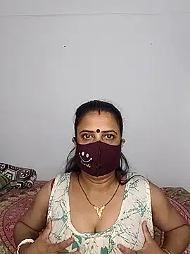 Cute-manisha online show from April 17, 2026, 2:36 am