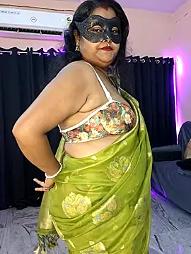 Snapshot of hottbabycam chatting on July 27, 2026, 2:57 pm hottbabycam online show from July 27, 2026, 2:57 pm