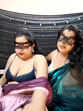 Snapshot of hottbabycam chatting on June 12, 2026, 3:21 pm hottbabycam online show from June 12, 2026, 3:21 pm