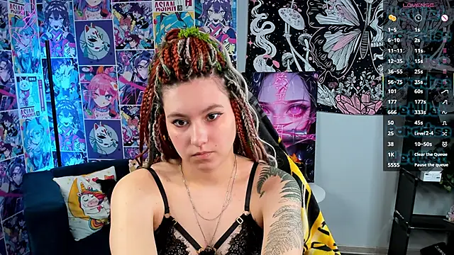 Bonni Meiz online show from November 12, 2025, 3:10 am