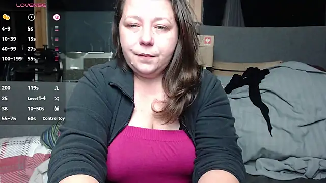 KasiaPrivat online show from January 28, 2025, 5:03 pm