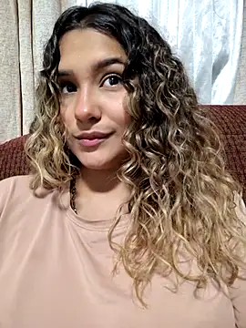 BrendaGirs online show from November 13, 2025, 2:37 am