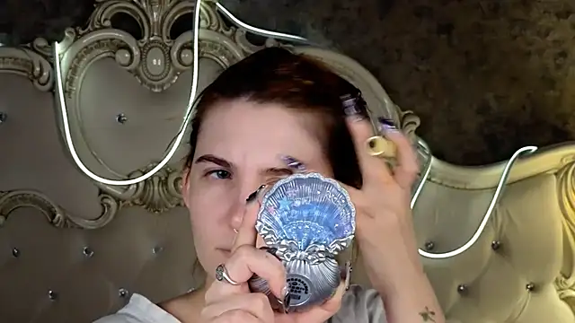 Melanie Stoun online show from October 16, 2025, 10:56 am