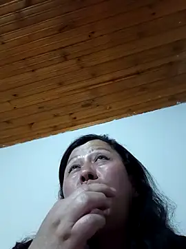 Snapshot of Darly_Gomez chatting on December 3, 2025, 3:18 am Darly Gomez online show from December 3, 2025, 3:18 am