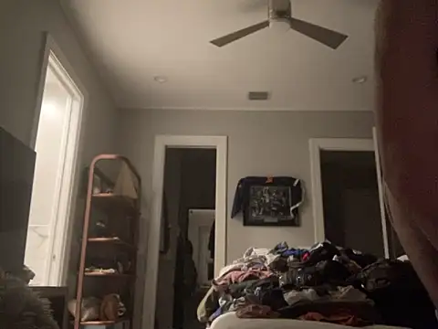 69woodinson online show from February 18, 2026, 7:39 am