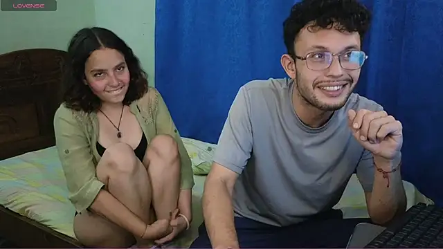 Snapshot of YuKinaHentaiI chatting on December 14, 2024, 1:49 am YuKinaHentaiI online show from December 14, 2024, 1:49 am