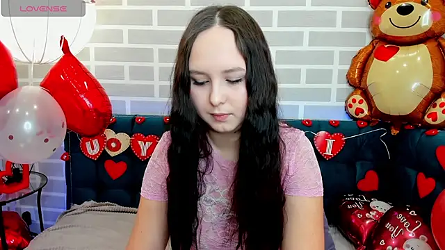 Snapshot of BeatriceReeves chatting on February 9, 2026, 12:52 am BeatriceReeves online show from February 9, 2026, 12:52 am