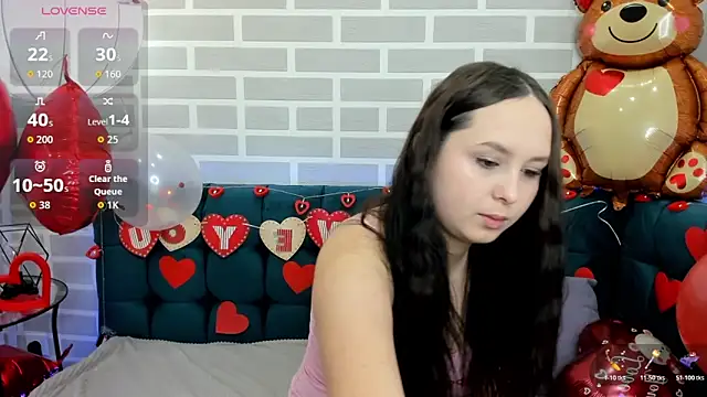 Snapshot of BeatriceReeves chatting on February 8, 2026, 1:03 am BeatriceReeves online show from February 8, 2026, 1:03 am