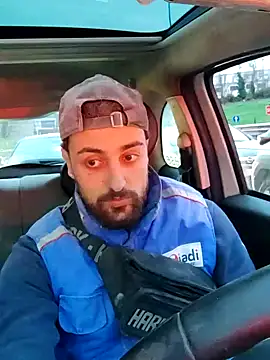 salvat22 online show from December 23, 2024, 3:44 pm