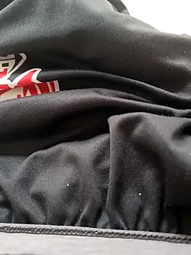 Snapshot of paubabando_ chatting on March 4, 2026, 12:24 pm paubabando online show from March 4, 2026, 12:24 pm