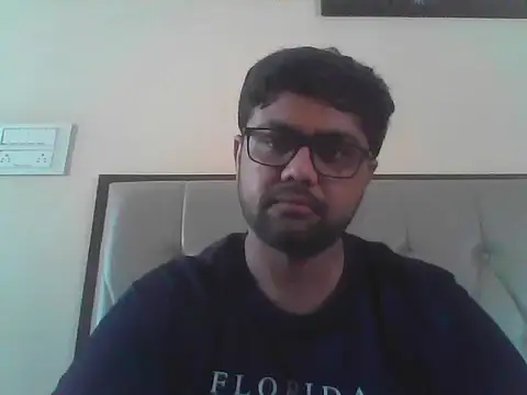 SexyyMotaLund57 online show from June 12, 2026, 6:22 am