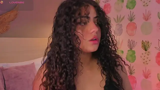 yaya23x online show from February 11, 2026, 1:55 pm