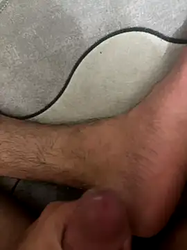 denizli18 online show from September 14, 2025, 7:36 pm