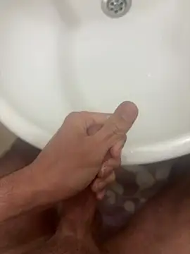 denizli18 online show from February 8, 2026, 7:11 pm