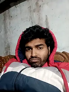 Roni1028 online show from December 15, 2024, 4:15 pm