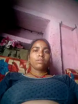 Cute  Mansi online show from March 8, 2025, 3:45 pm