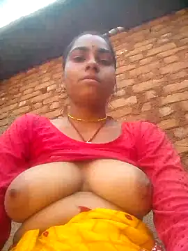 Cute  Mansi online show from February 12, 2025, 8:27 am