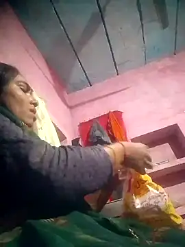 Cute  Mansi online show from March 10, 2025, 3:41 pm