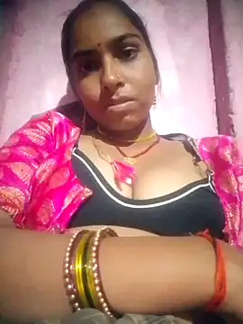 Cute  Mansi online show from March 5, 2025, 3:18 pm