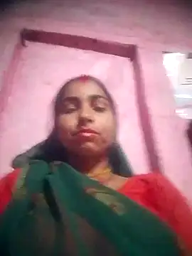 Cute  Mansi online show from February 6, 2025, 2:37 pm