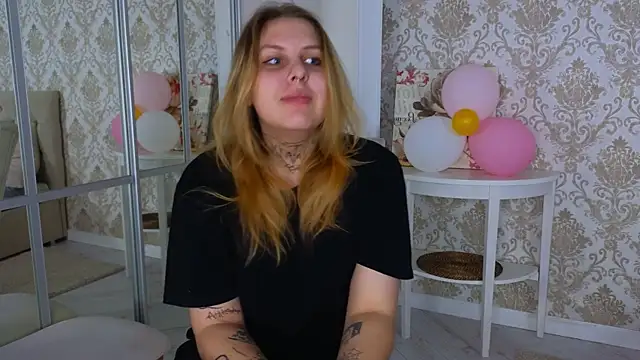 EngelCoombs online show from December 11, 2024, 10:16 pm