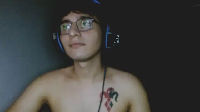 Charley quin online show from September 25, 2025, 2:39 am