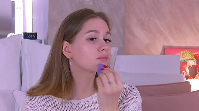 EllieHayes online show from March 22, 2025, 6:58 pm