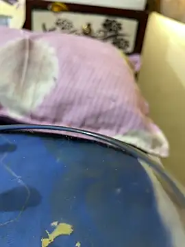 Snapshot of United3 chatting on February 4, 2026, 9:37 am United3 online show from February 4, 2026, 9:37 am