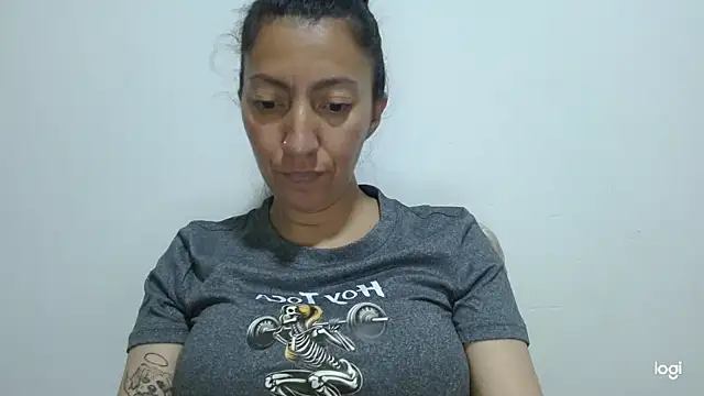Snapshot of kaybabyhot chatting on July 6, 2026, 10:01 pm kaybabyhot online show from July 6, 2026, 10:01 pm