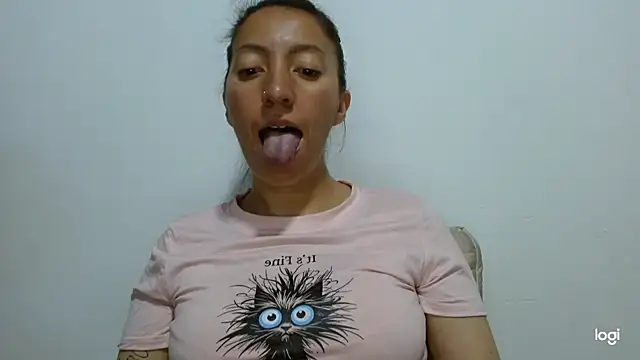 Snapshot of kaybabyhot chatting on June 23, 2026, 9:24 pm kaybabyhot online show from June 23, 2026, 9:24 pm