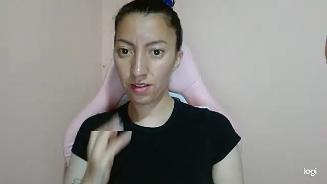 kaybabyhot online show from April 12, 2026, 1:03 pm