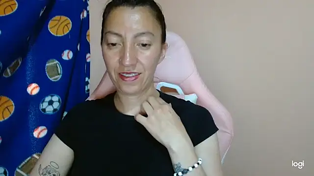 kaybabyhot online show from May 23, 2026, 8:52 pm
