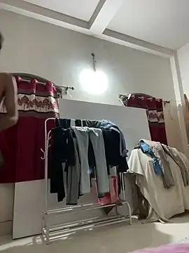 Snapshot of Onlyjishan chatting on September 18, 2025, 11:46 am Onlyjishan online show from September 18, 2025, 11:46 am