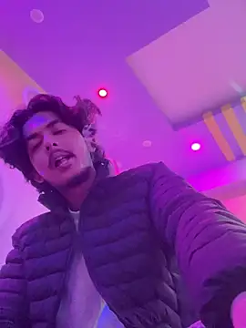 Snapshot of Onlyjishan chatting on December 16, 2024, 6:38 pm Onlyjishan online show from December 16, 2024, 6:38 pm