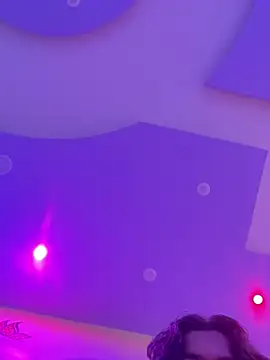 Snapshot of Onlyjishan chatting on December 18, 2024, 4:17 pm Onlyjishan online show from December 18, 2024, 4:17 pm