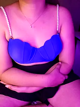 Olivia3 online show from September 23, 2025, 8:05 pm