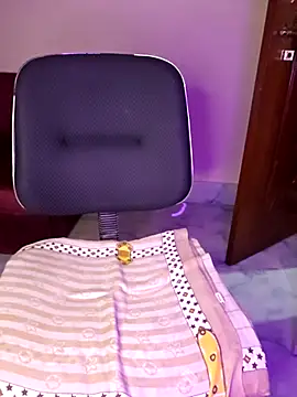 Olivia3 online show from September 18, 2025, 8:56 pm