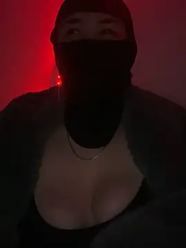 Snapshot of flirtyfraya chatting on December 9, 2024, 9:26 pm flirtyfraya online show from December 9, 2024, 9:26 pm