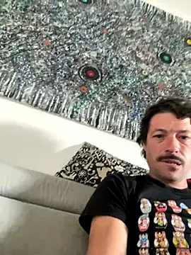 zenzero87 online show from October 27, 2025, 7:53 am