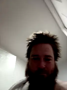 Snapshot of chewciferthered chatting on February 15, 2025, 4:25 am chewciferthered online show from February 15, 2025, 4:25 am
