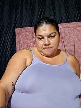 chubby sexy big tits online show from November 24, 2025, 12:54 am