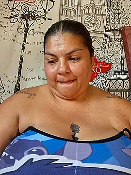 chubby sexy big tits online show from November 6, 2025, 12:53 pm